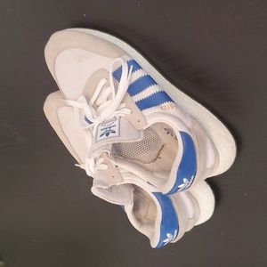 Adidas i-5923 or eneki